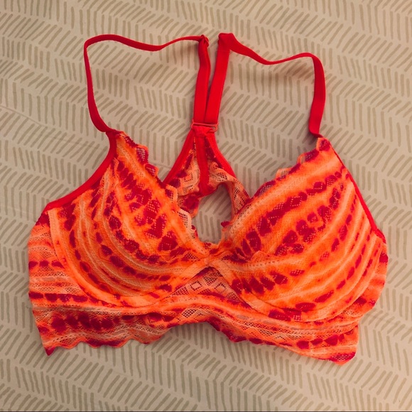 Bra - Picture 1 of 1